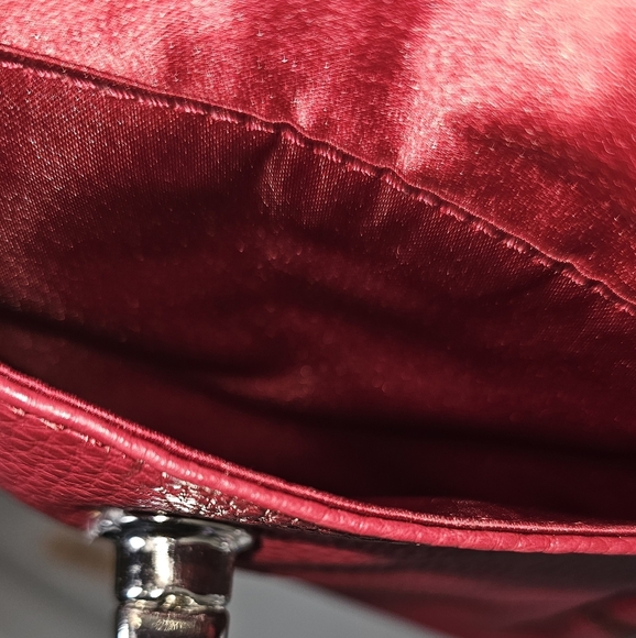 **SOLD** New Coach Red Leather Swing Back Crossbody NWT - Picture 2 of 9